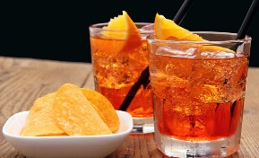 Aperitivo Spritz Aperitivo Spritz